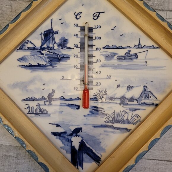 Vintage Dutch Themed Ceramic Wall Thermometer With Wooden Frame - Picture 2 of 4